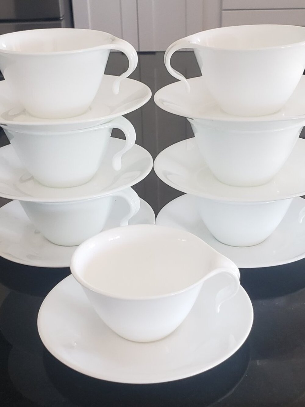 Vintage Corelle White Winter Frost stacking Coffee Cups & Saucers Set of 7